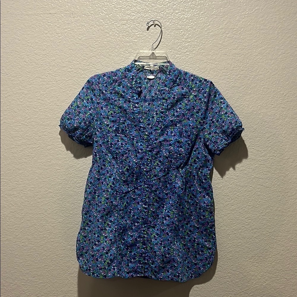 Ali & Kris Women’s Floral Blue Top Short Sleeve‎ Cotton effortless Casual Sz M